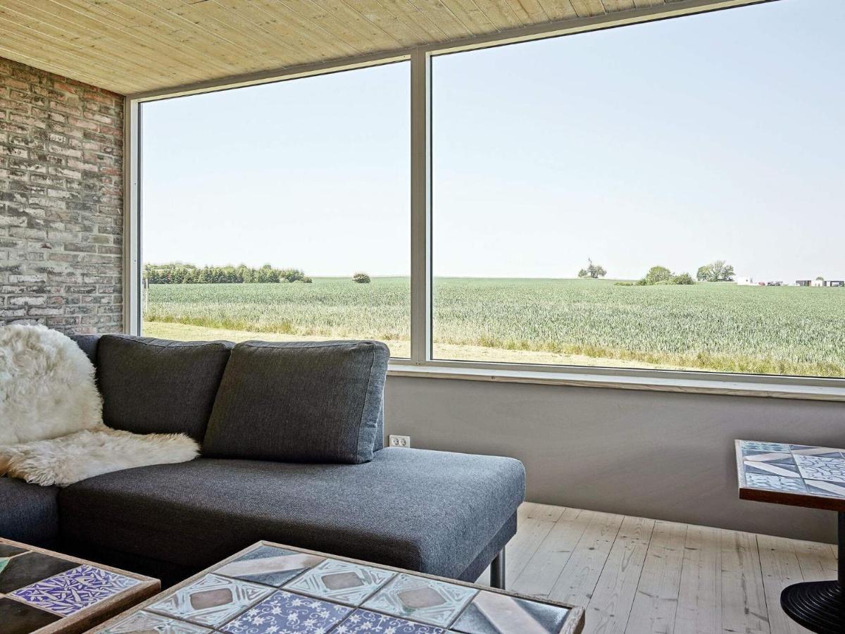 6 Person Holiday Home In 스바네케 외부 사진